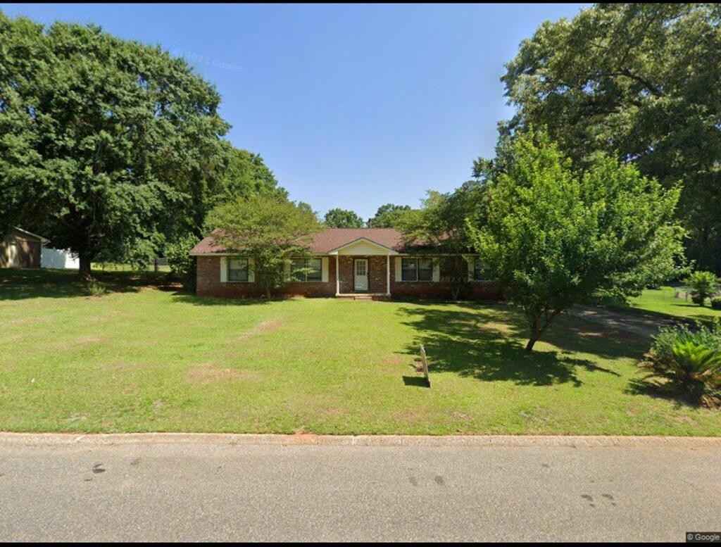 108 Sherwood Ave  