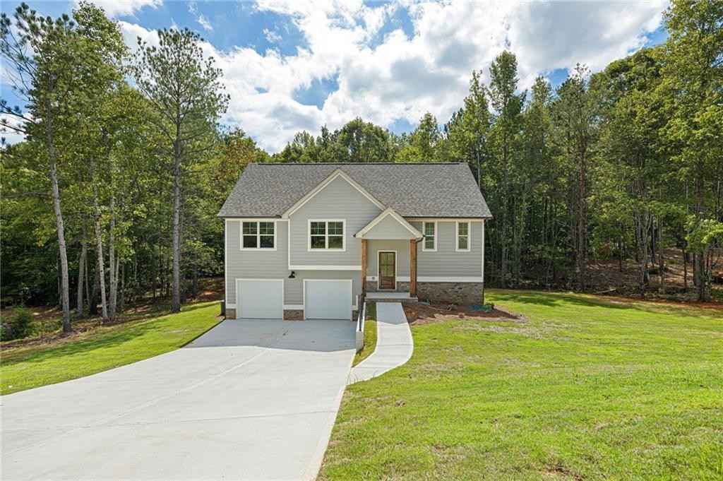 1200 Awenasa Dr  