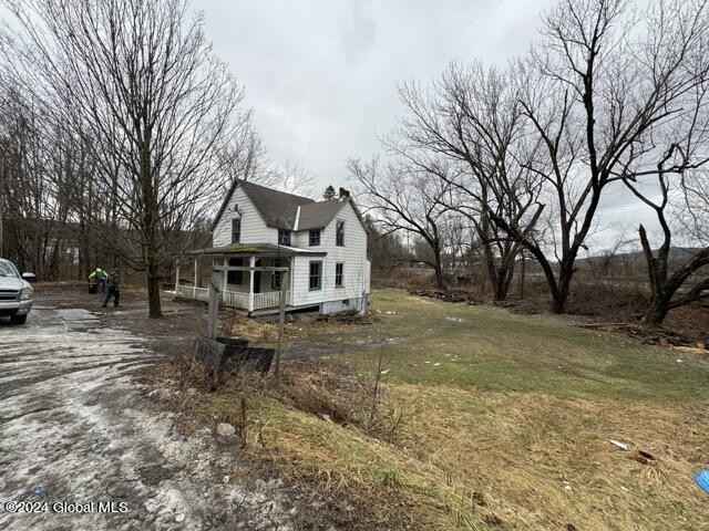 1685 County RT 59  