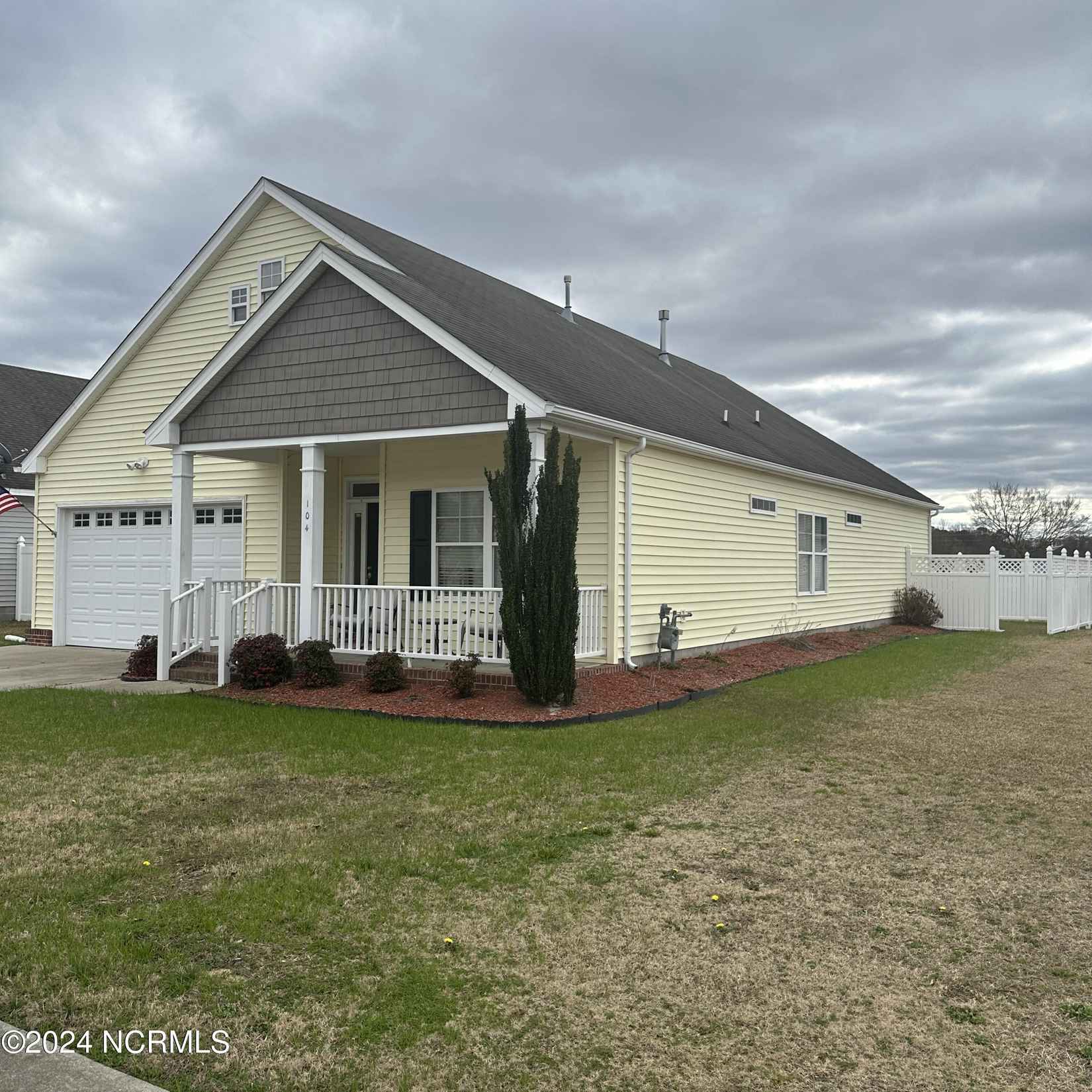 104 Middlesbrough Ln  