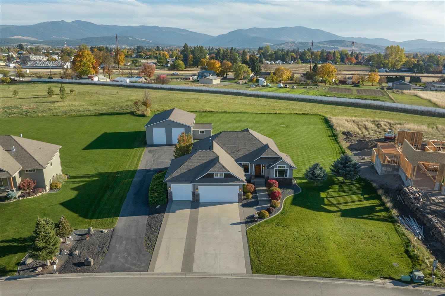 20826 E Happy Trails Ln  