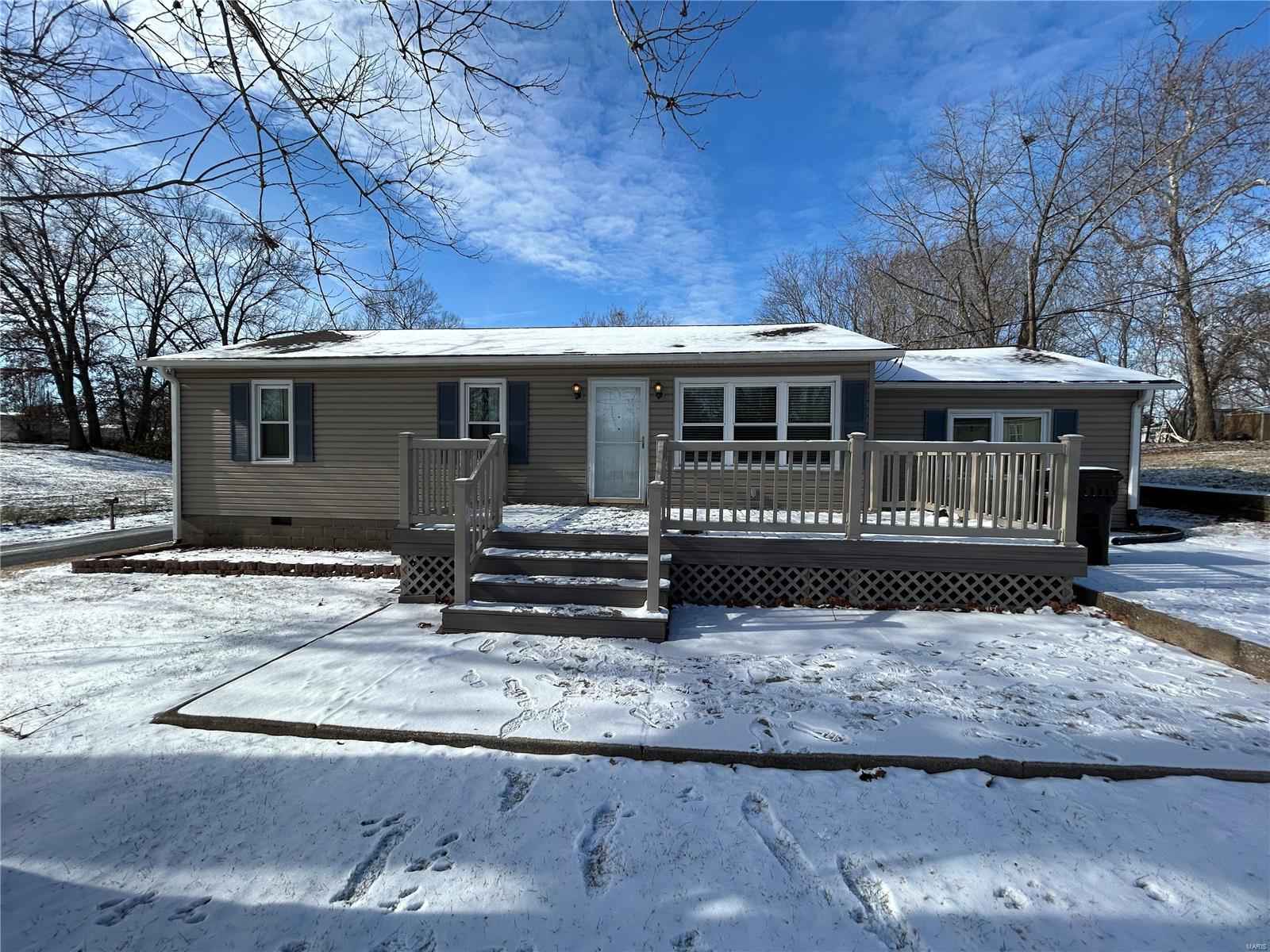 501 Fairway Dr  