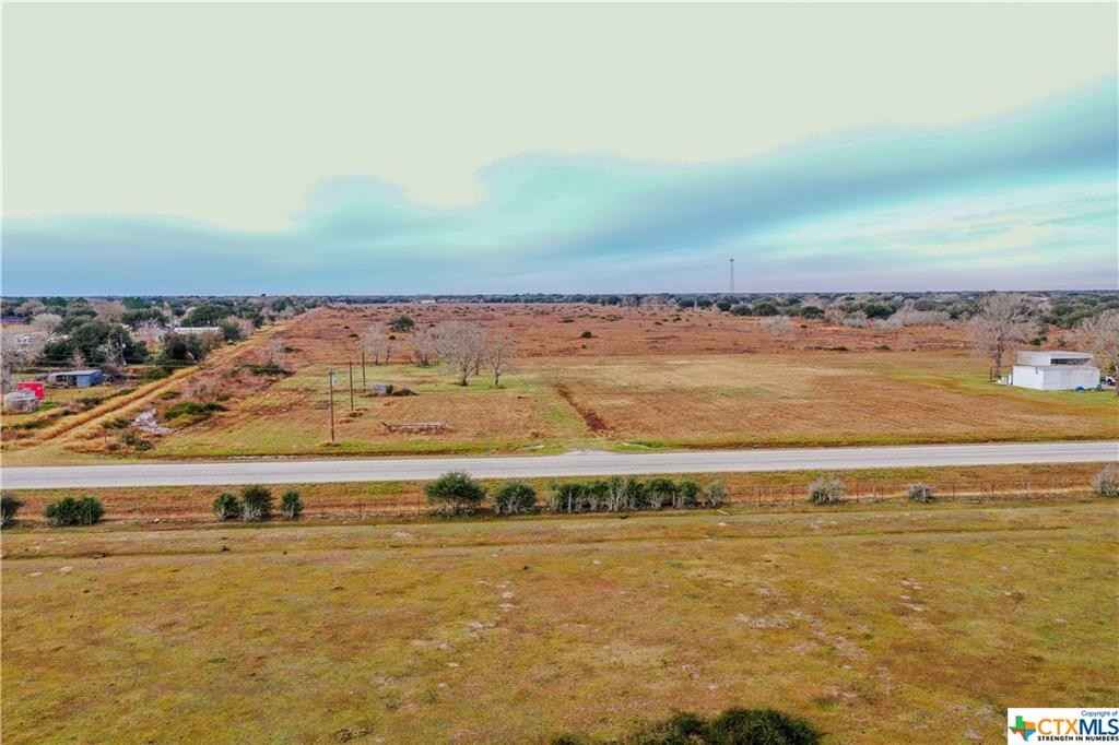 000 FM 444 North (Kolle Road)  