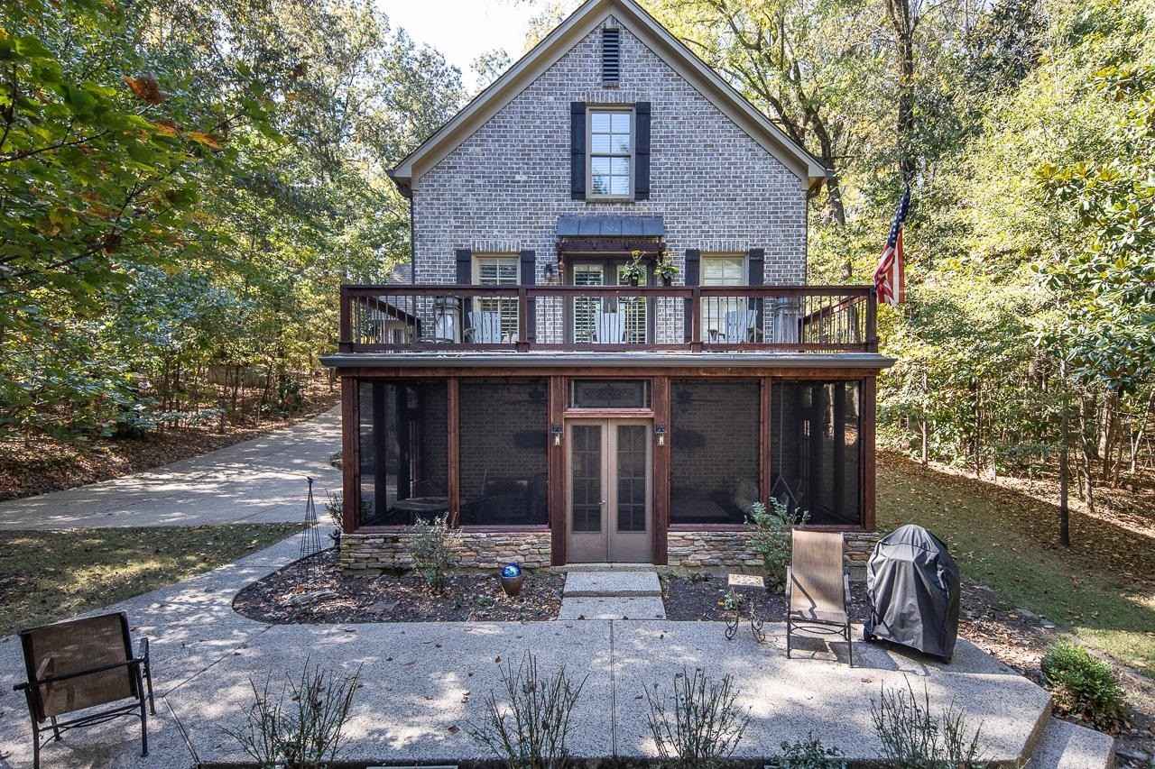 11084 CEDAR  