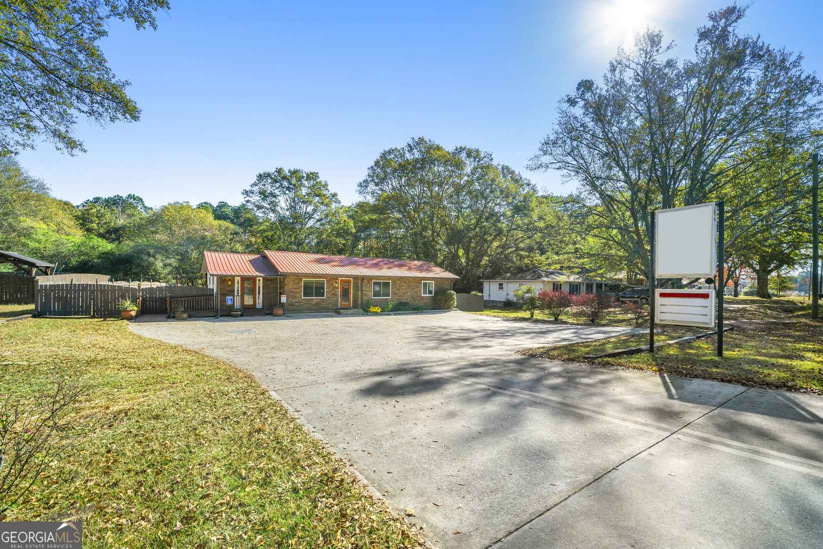 402 Carrollton  