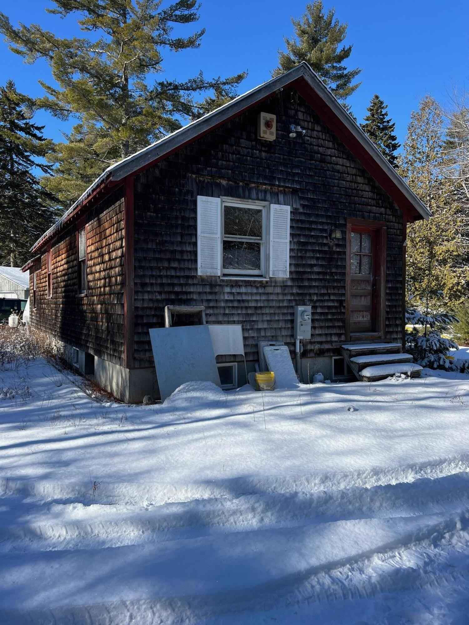 1189 Morgan Bay Rd  
