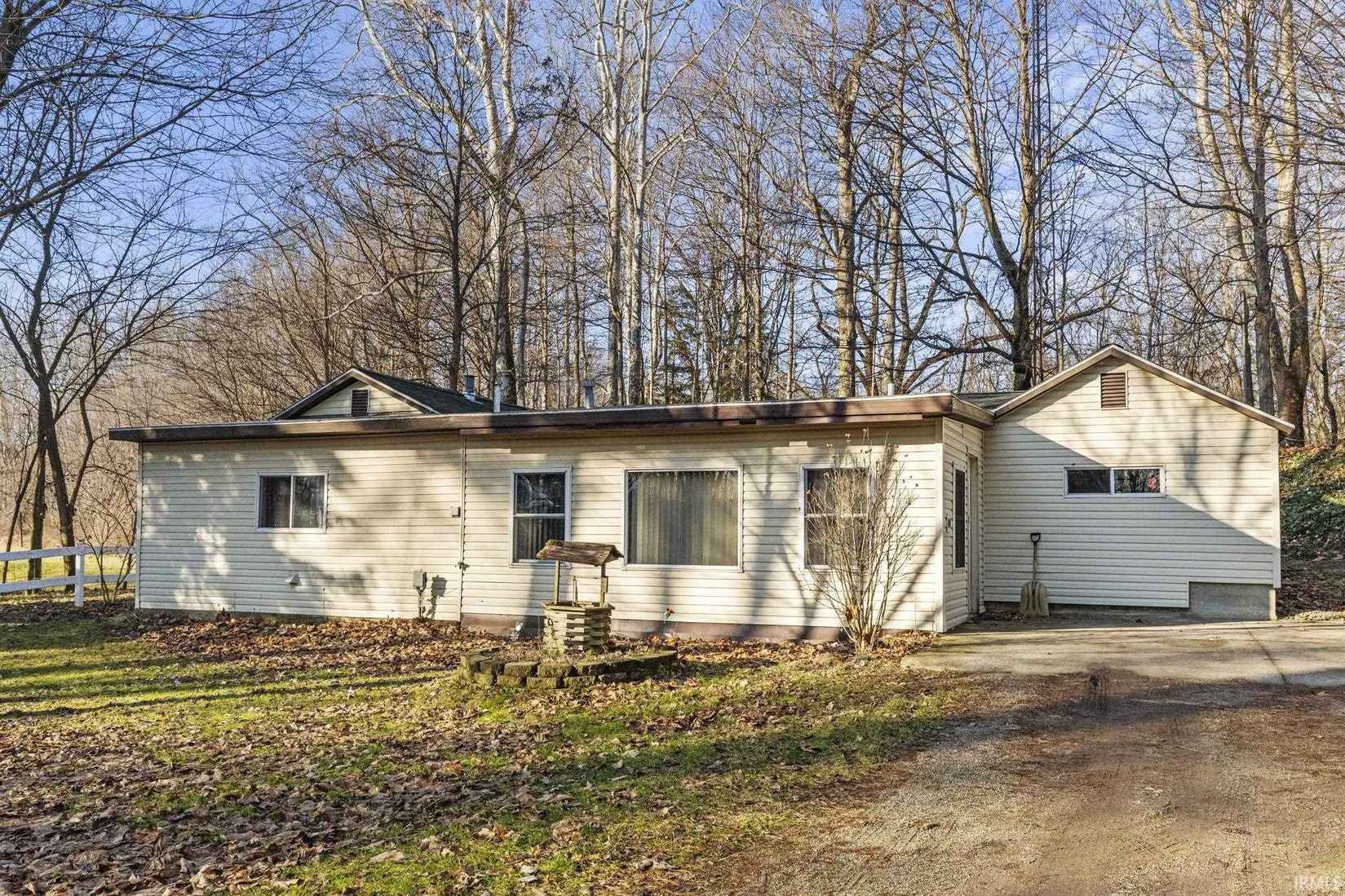 0990 N 055 E Rd  