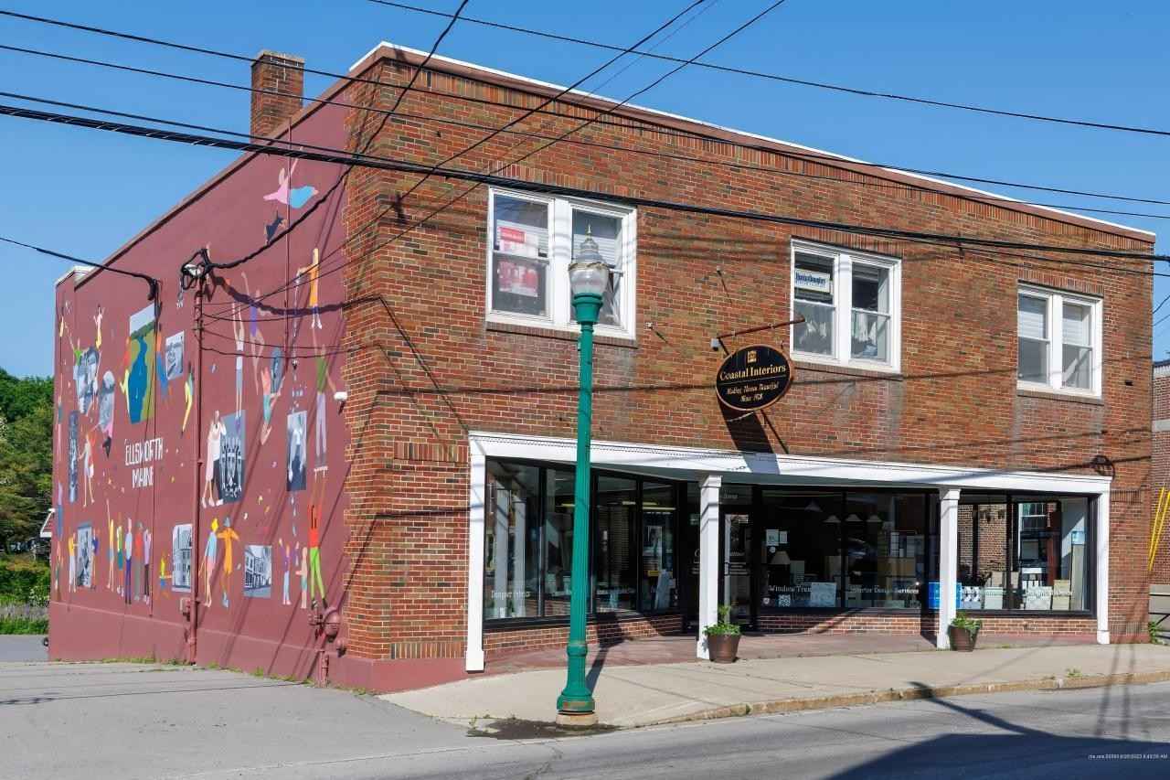 21 WATER ST  