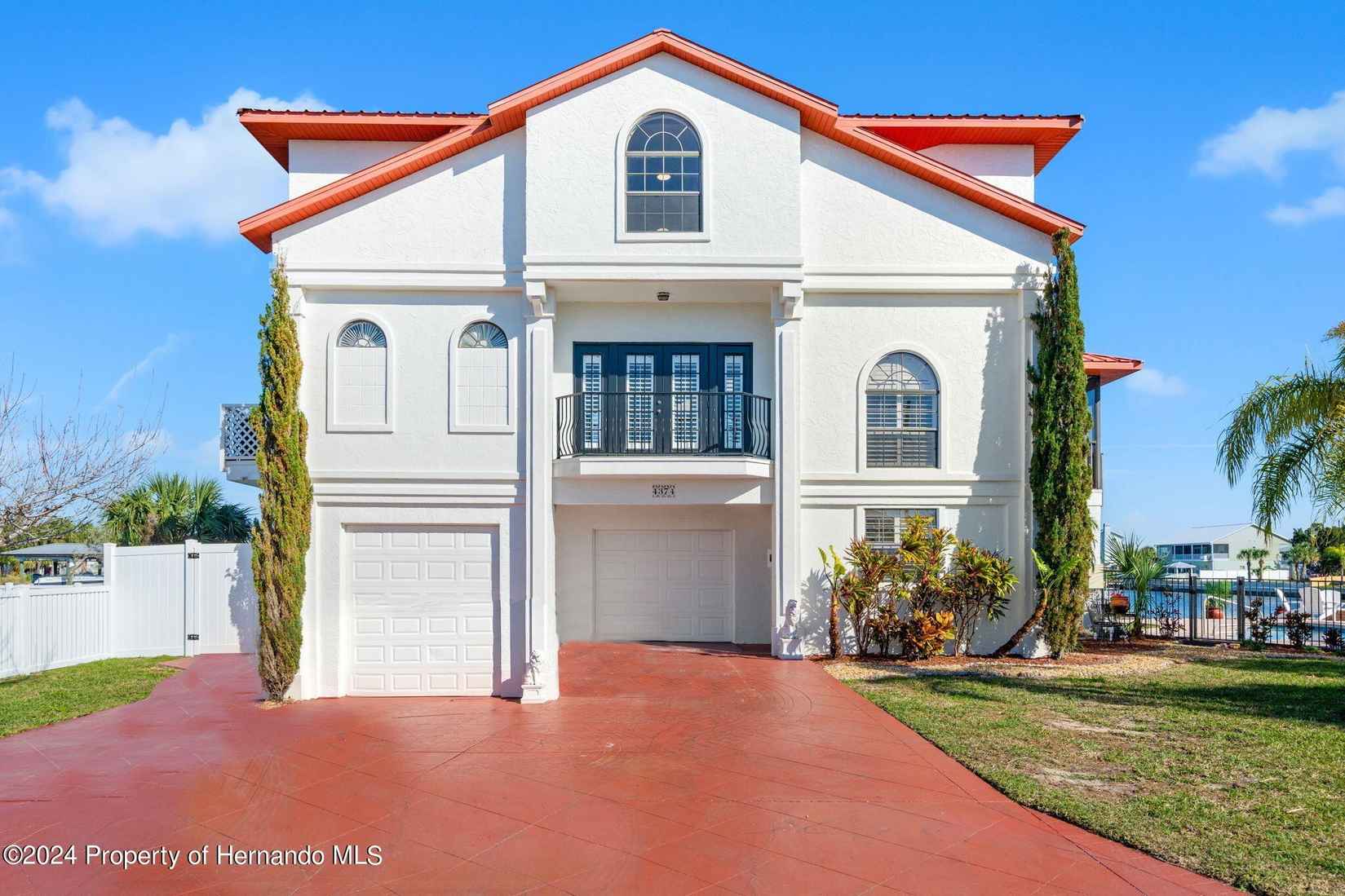 4374 8th Isle Dr  