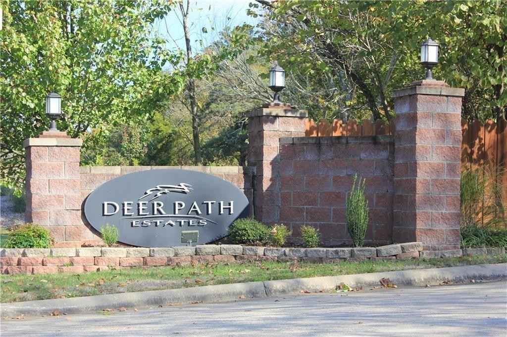 2602 E Red Deer CT  