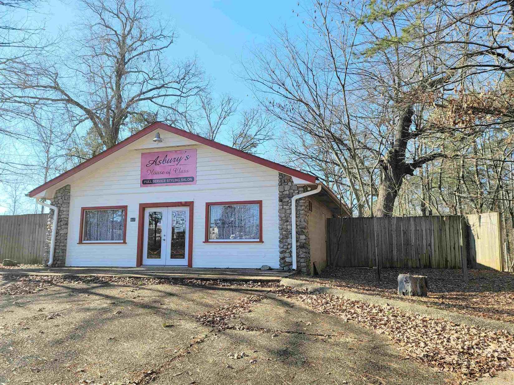 441 Mcneely Cir  