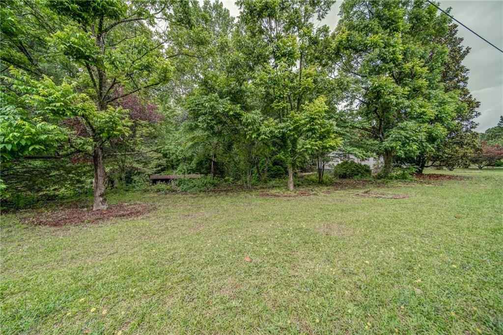 7175 Anderson Lk Rd  
