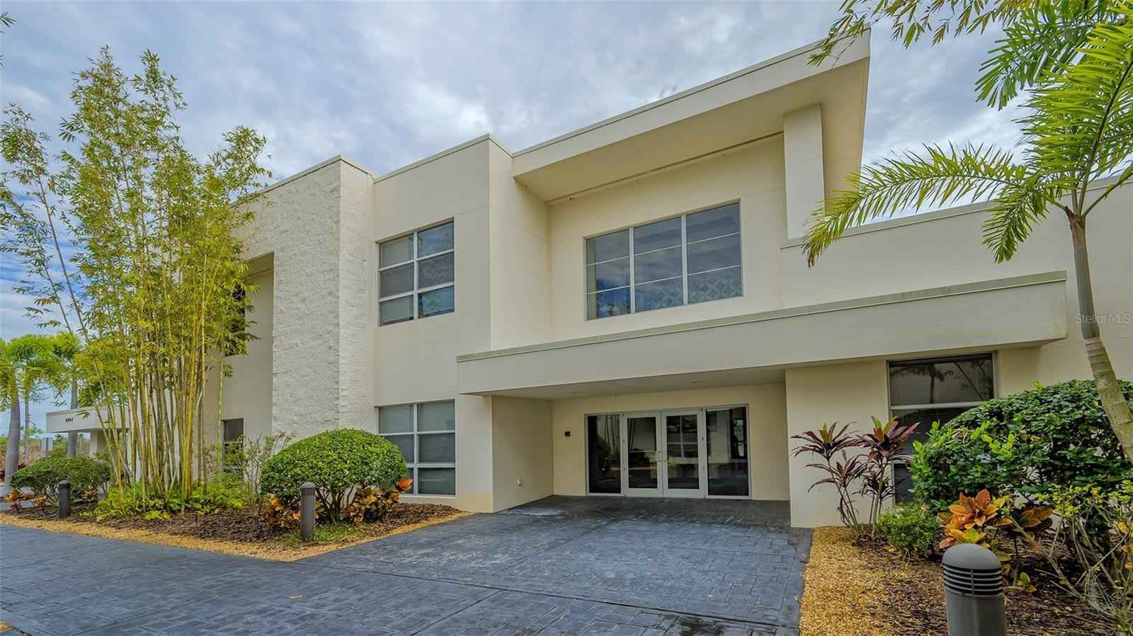 4940 Lakewood Ranch Blvd N  
