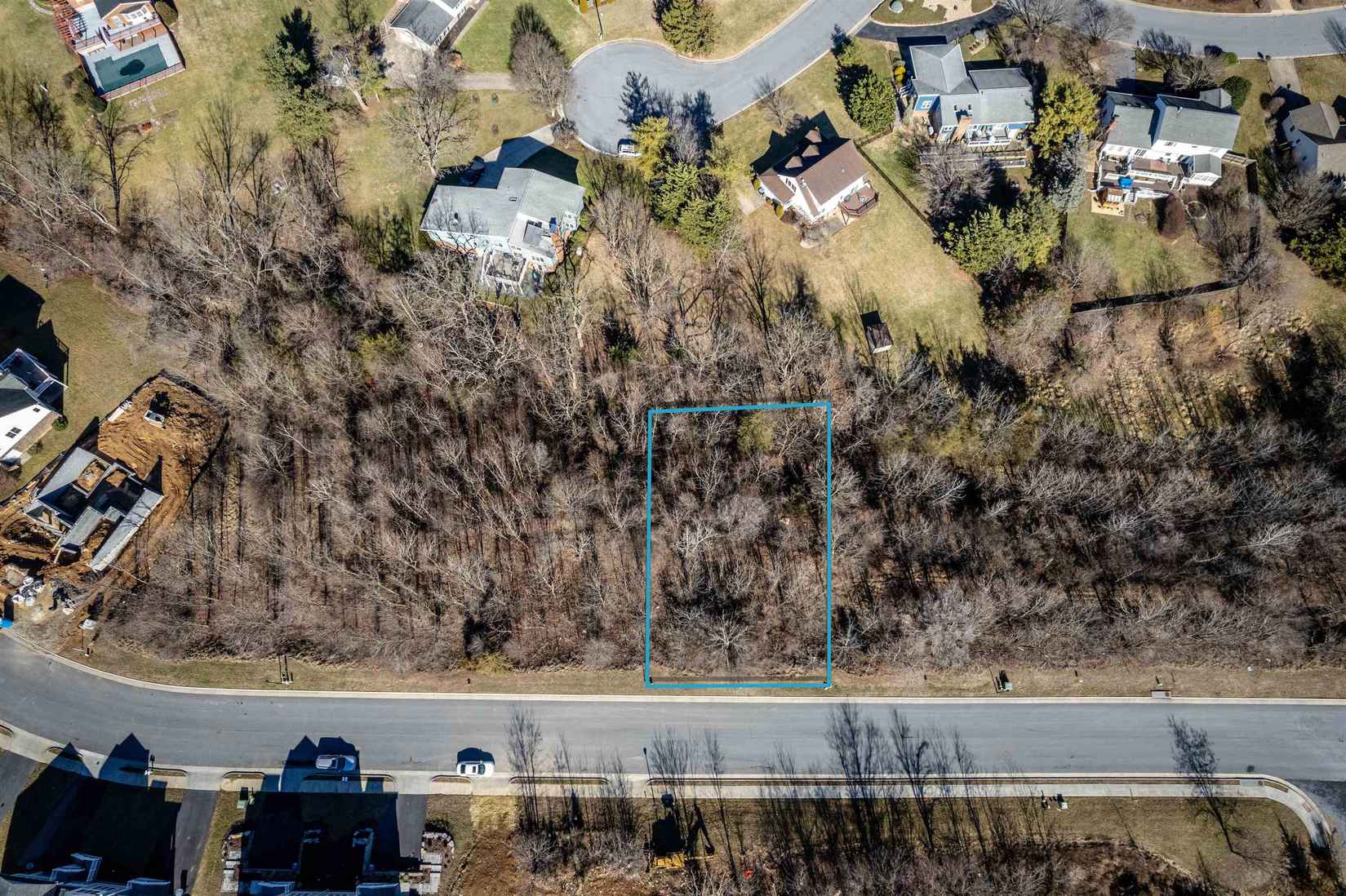 2102 WILLOW Hl RD  