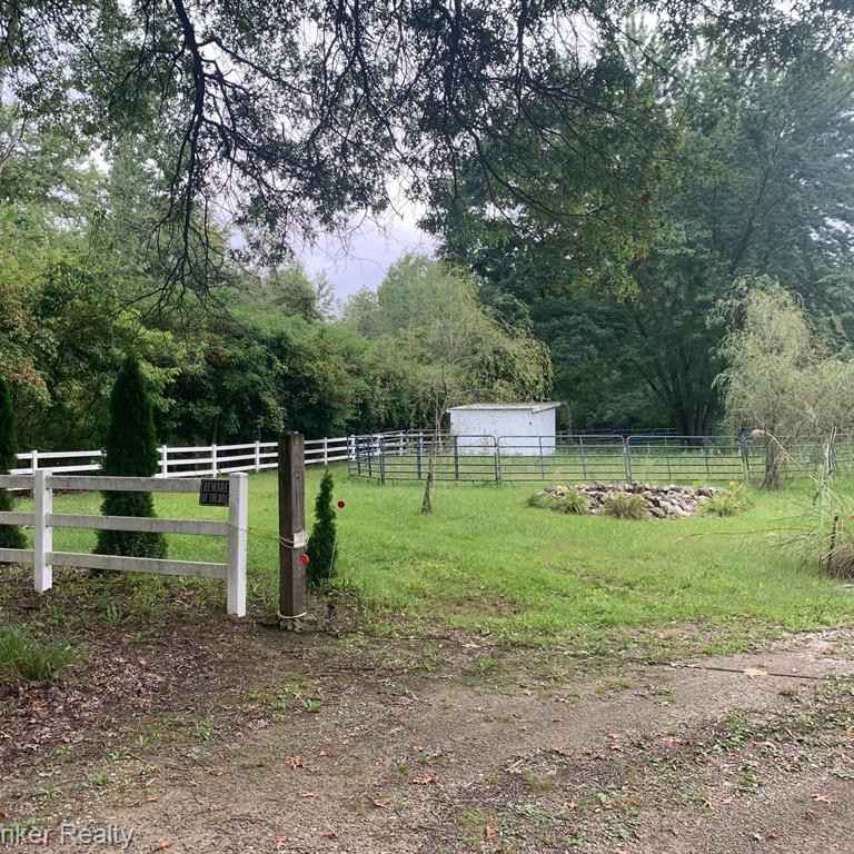 27325 Martinsville Rd  