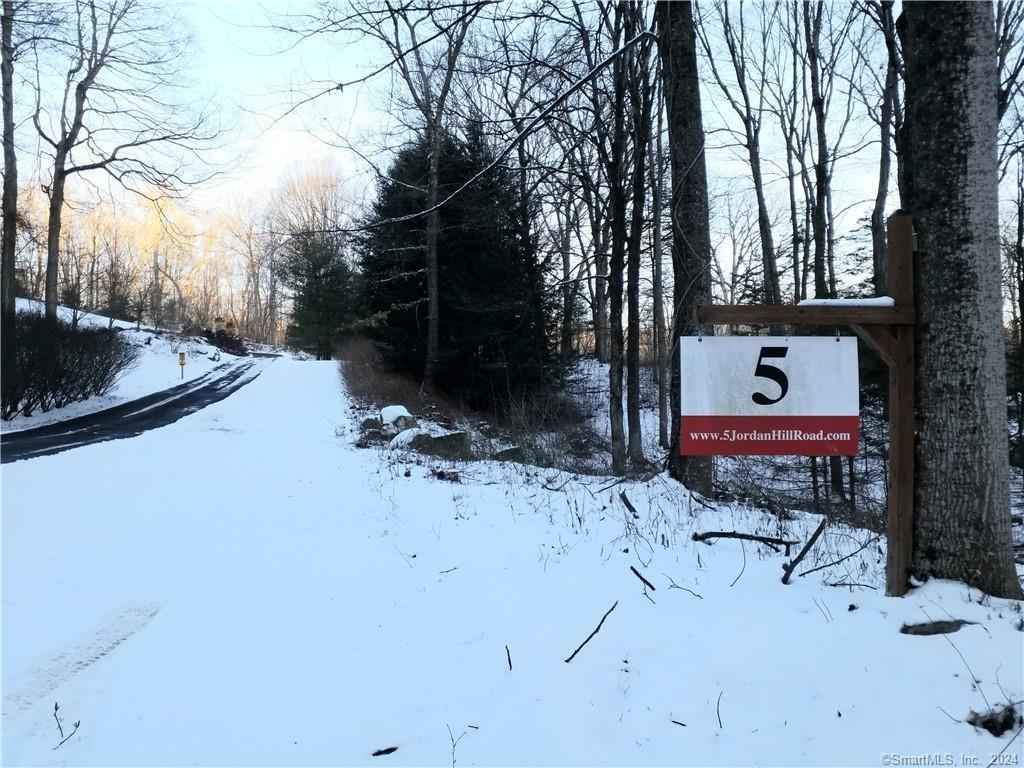 5 Jordan Hl Rd  