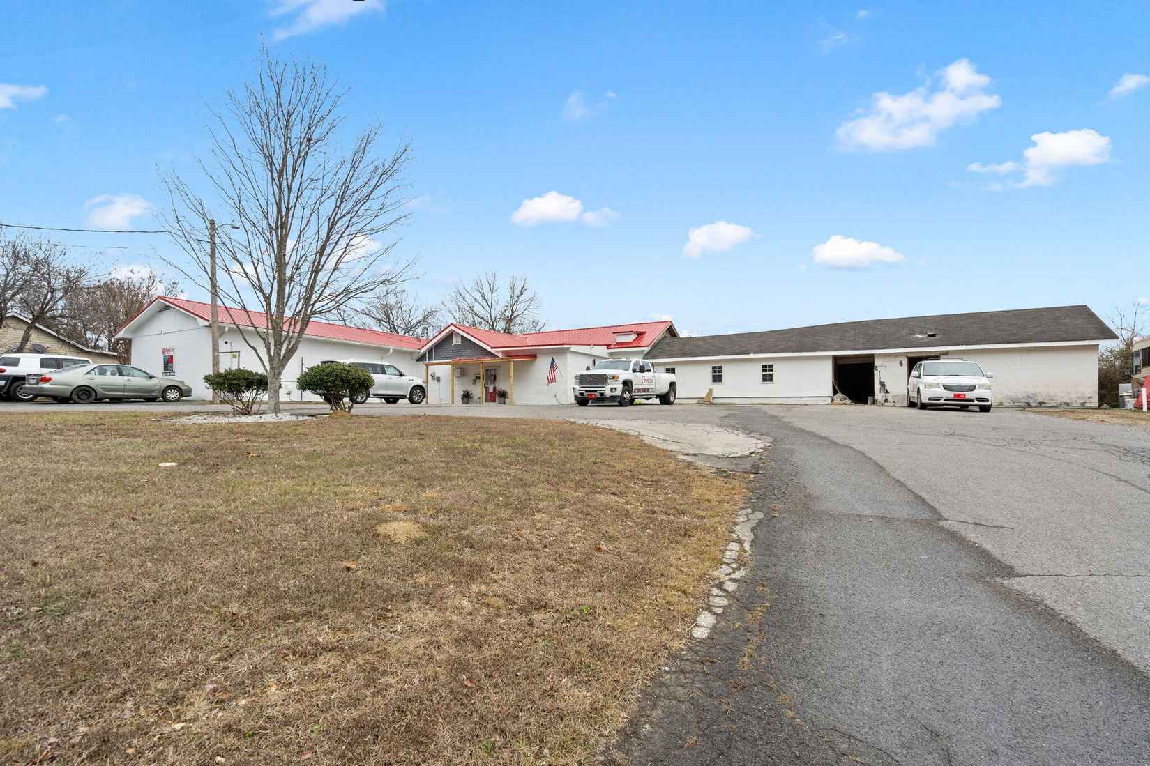 2405 Buchanan Rd  