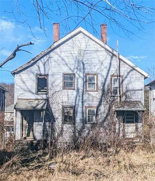 711 Griffith St  