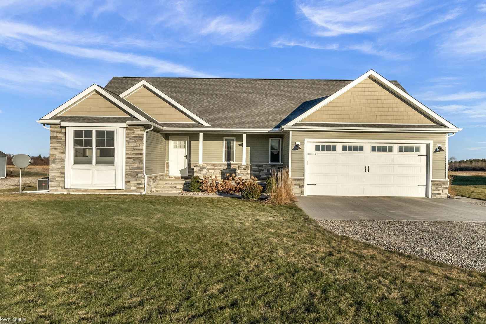 5807 Babcock Rd  