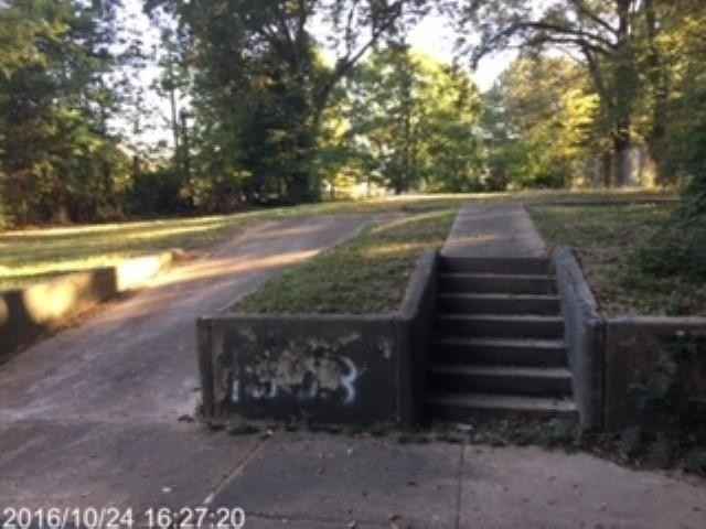 1303 RICHMOND AVE  