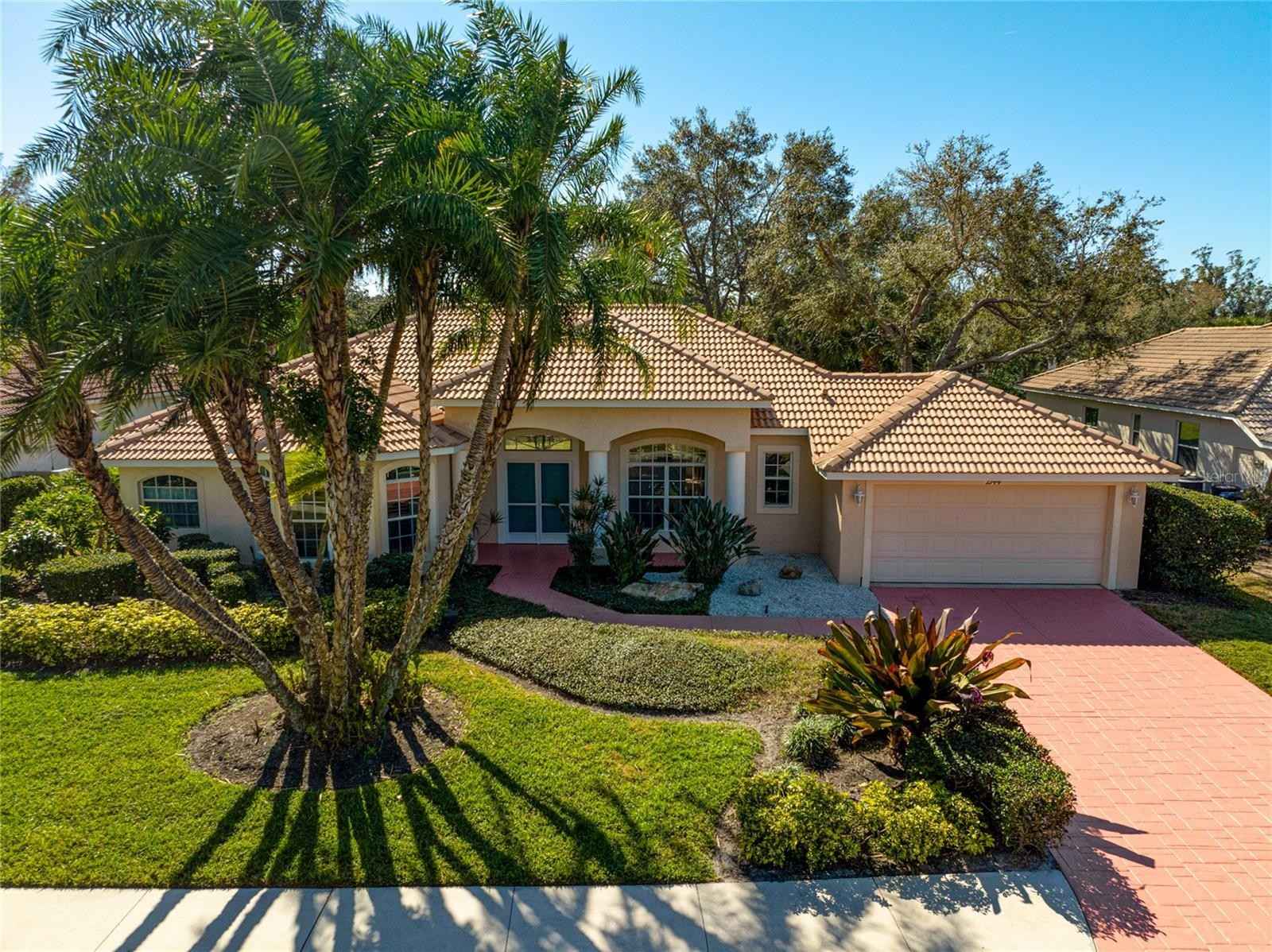 2144 Calusa Lks Blvd  