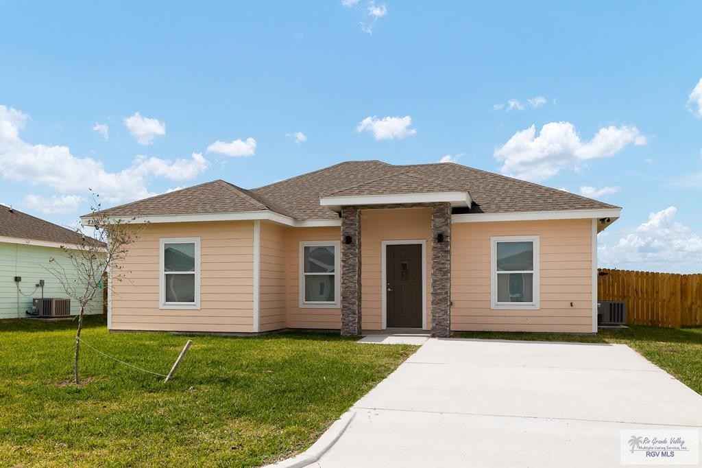 2800 Rosa Dr  