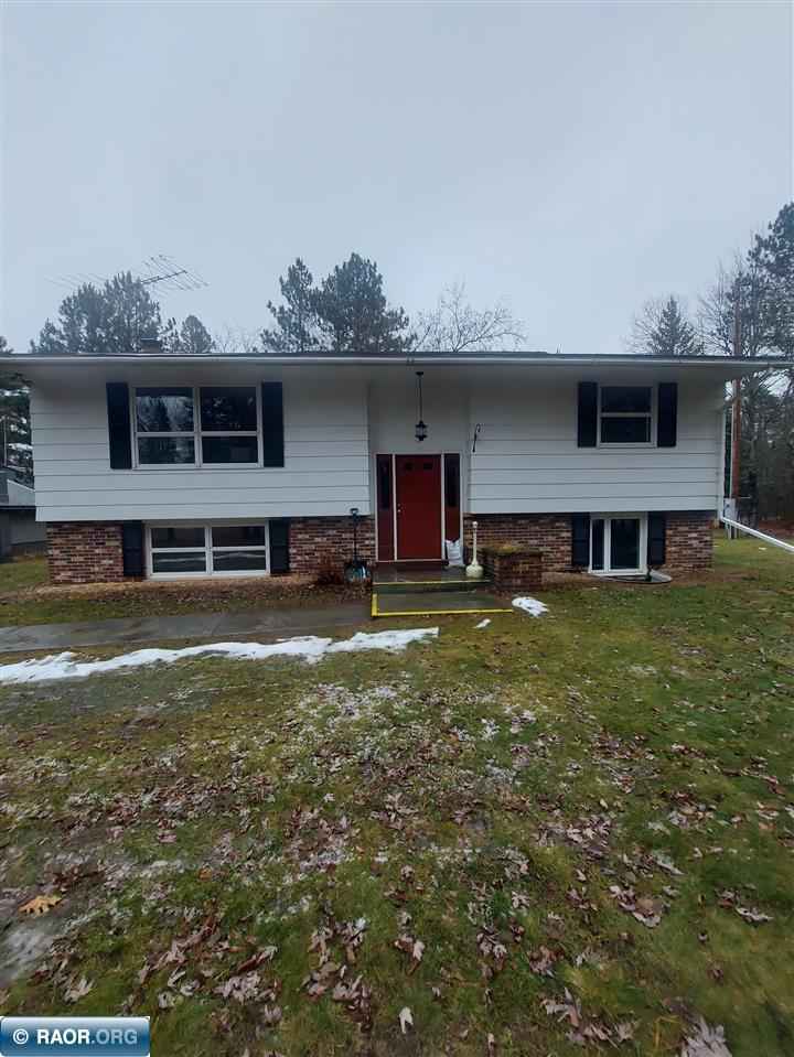 5137 Wahlsten Rd  
