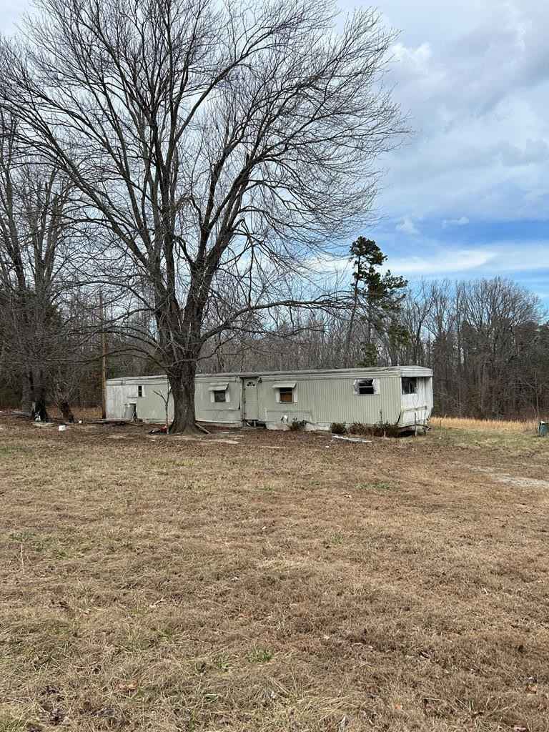 1586 Mountain Crk Rd  