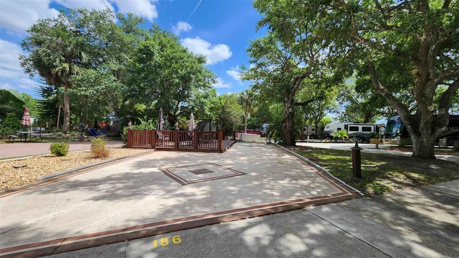 186 LONGHORN Dr  