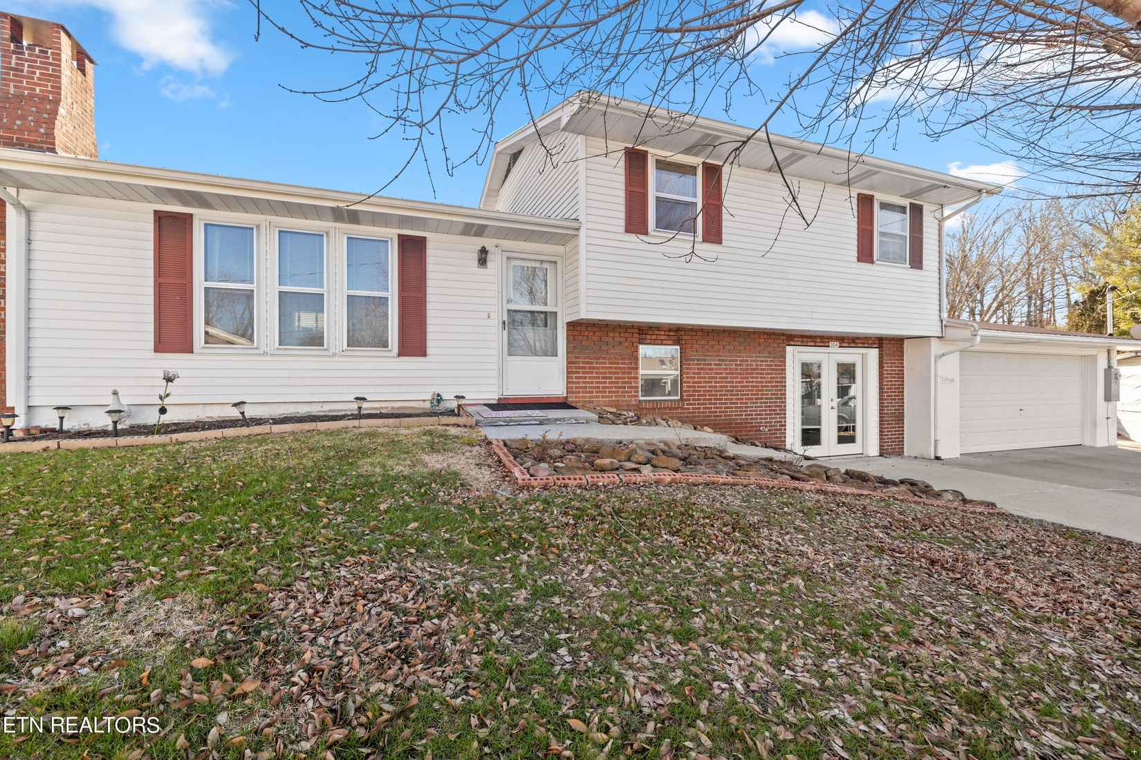 304 ALDER CT  