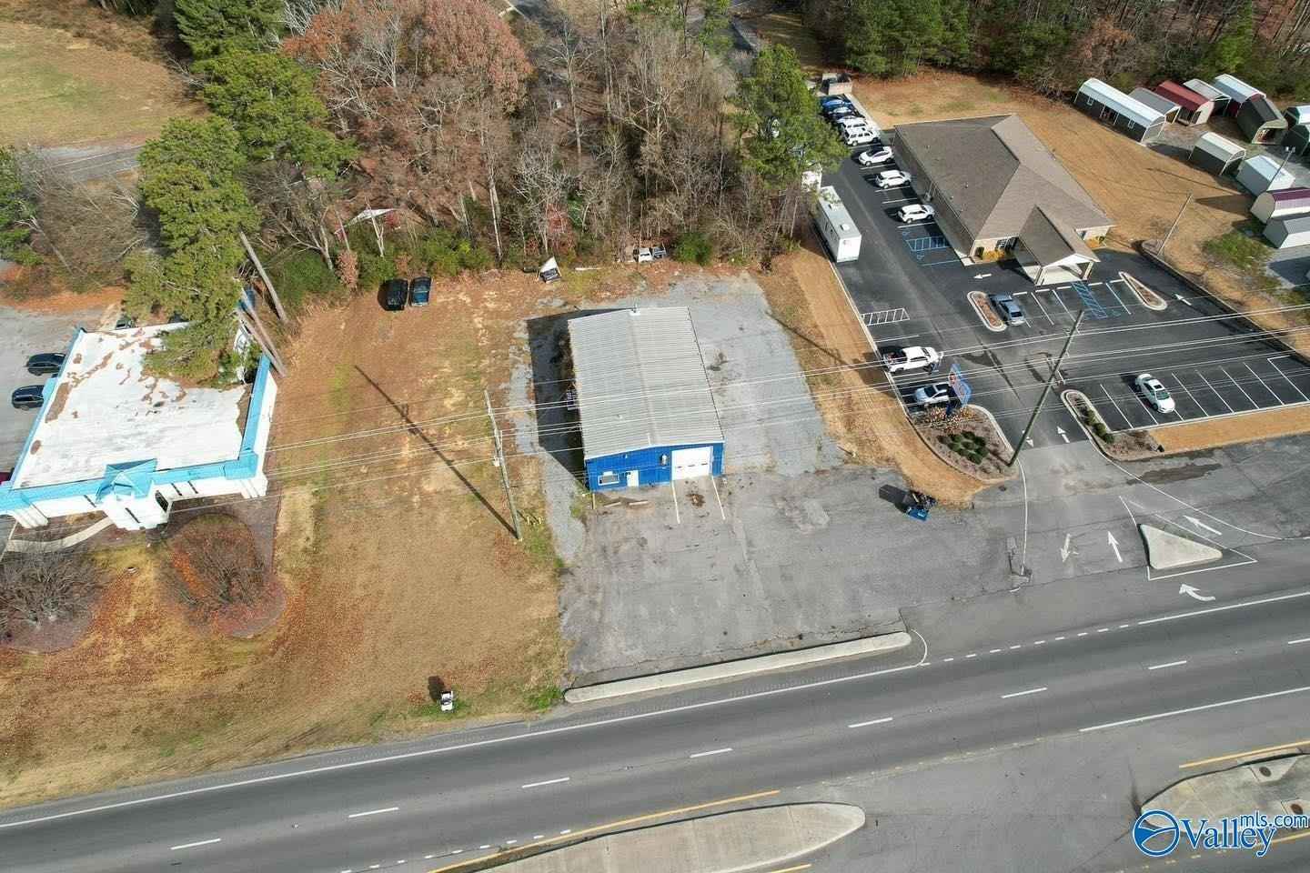 8958 US Hwy 431  