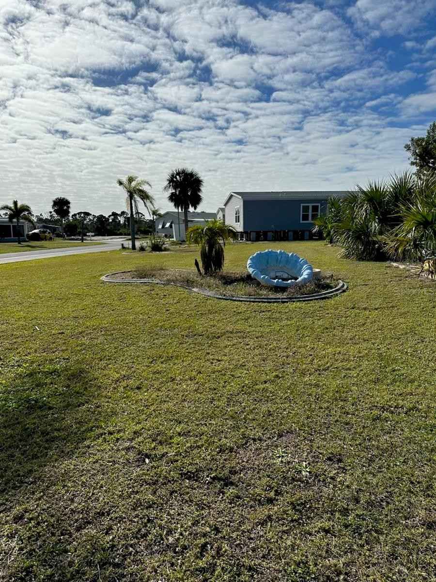 7499 Ratan Cir  