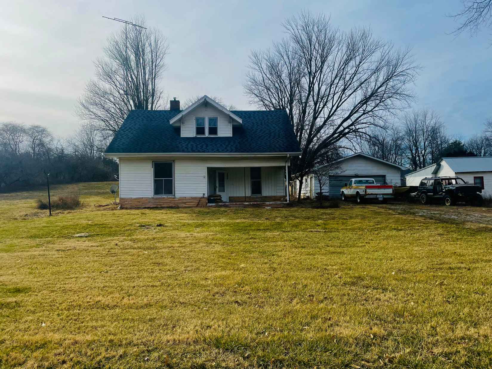 2074 S St Rd 159  