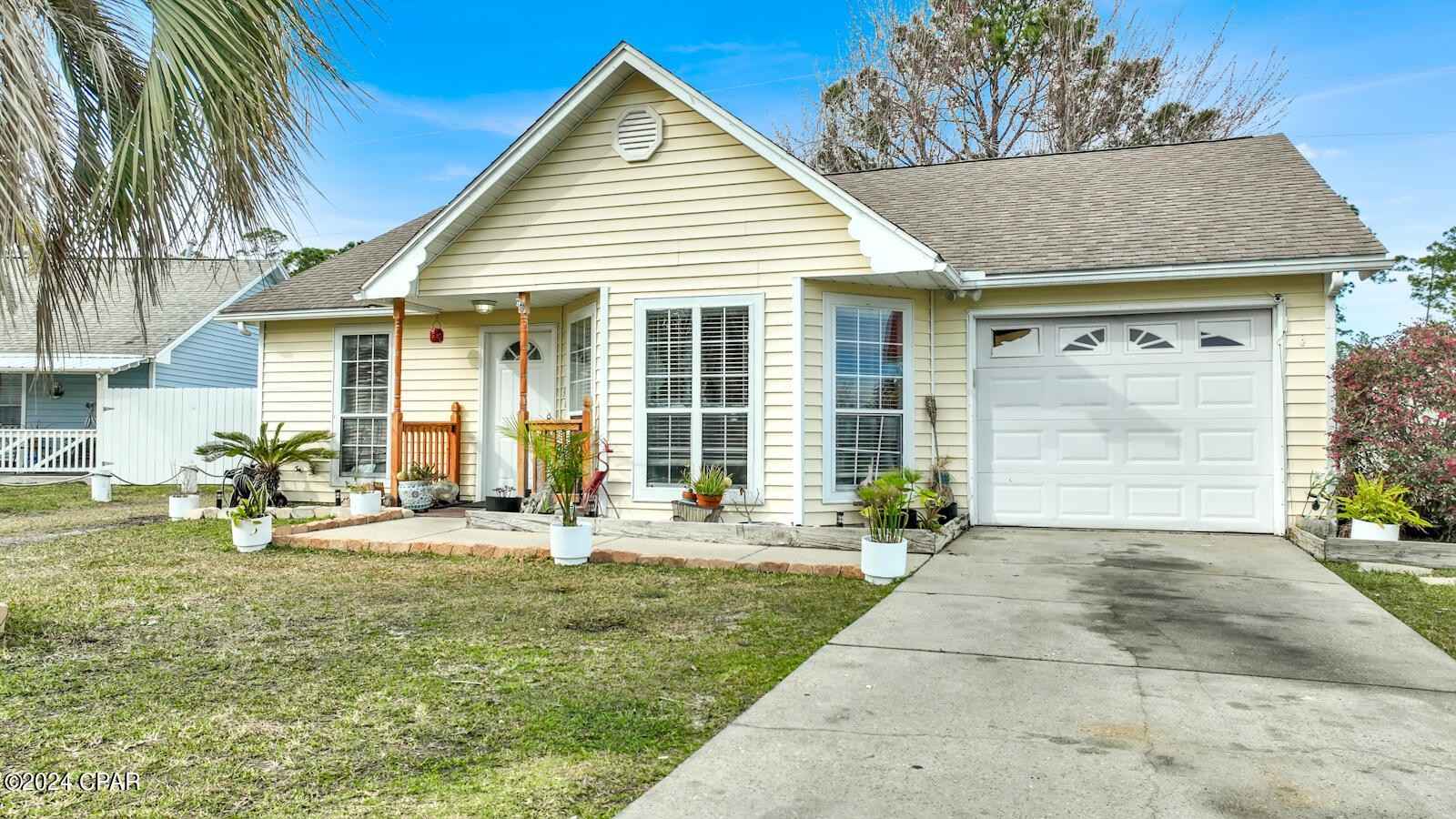 130 Heritage Cir  