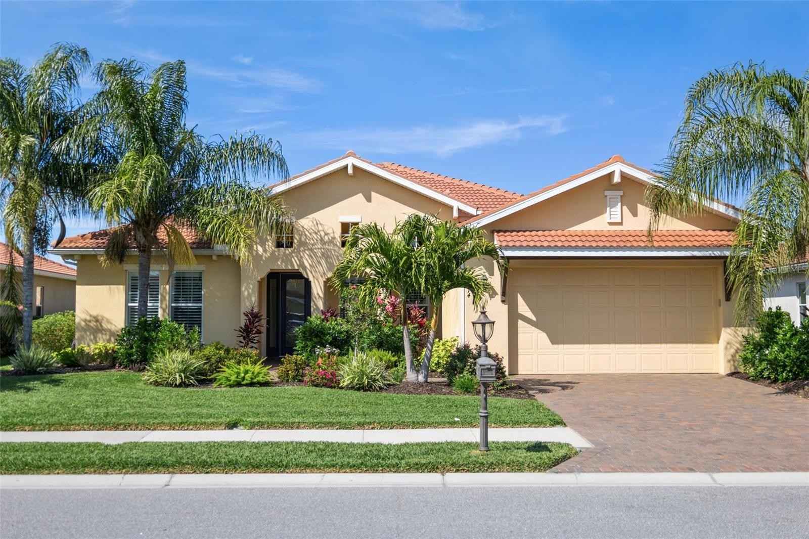114 VALENZA Loop  
