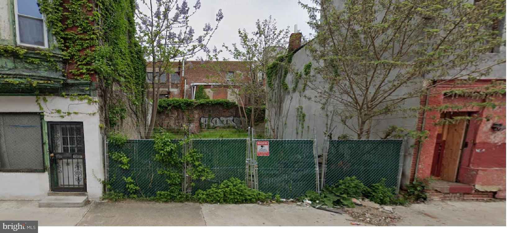 2109 W OXFORD St  