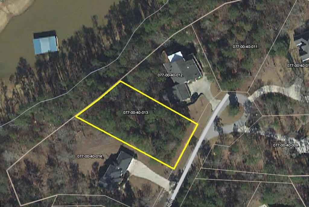 L13 B40 Waters Edge Dr  