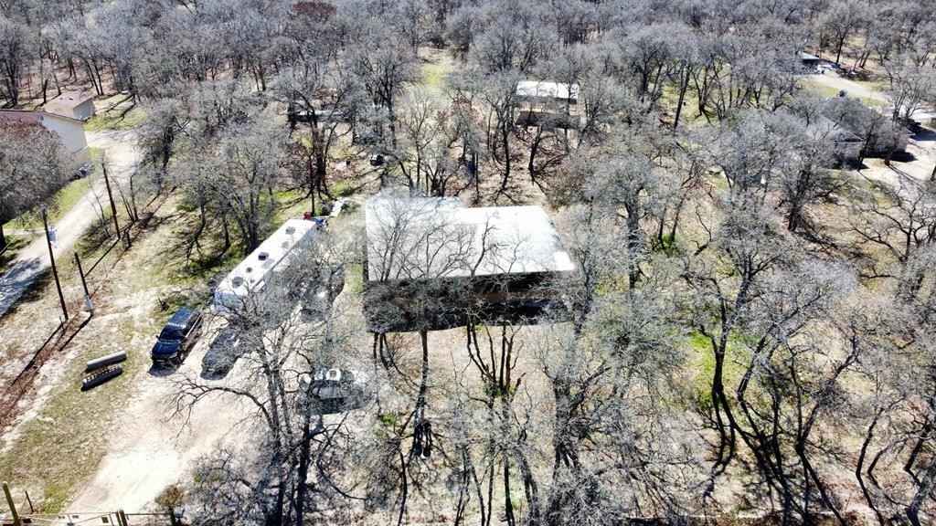 221 OAK Holw DR  