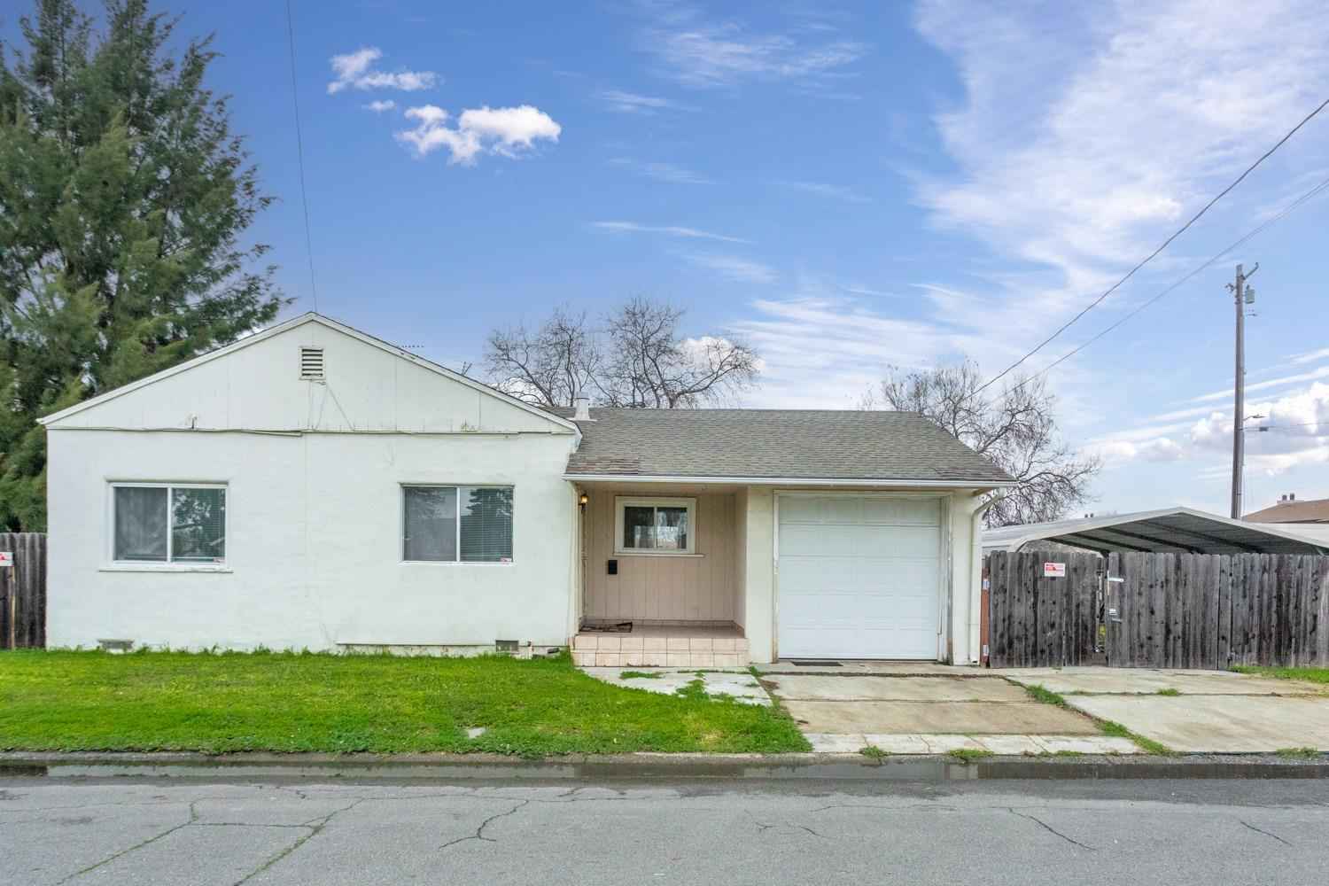 831 Spiva Ave  