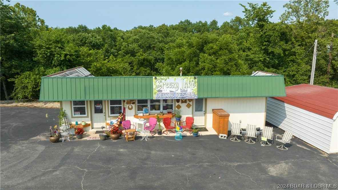 668 N Business Hwy 5  