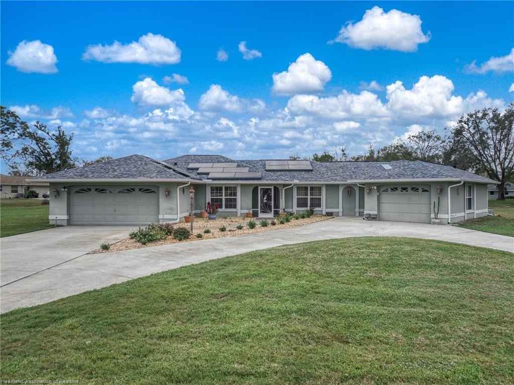 4225 Duffer Loop  