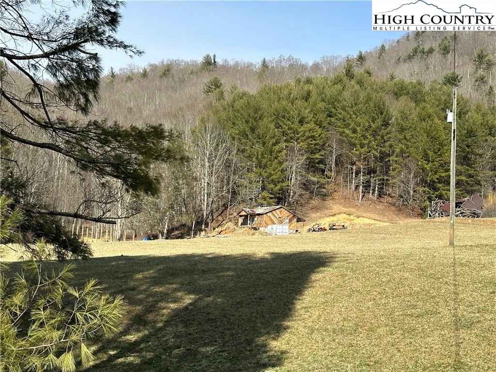 529 Will Glenn Rd  