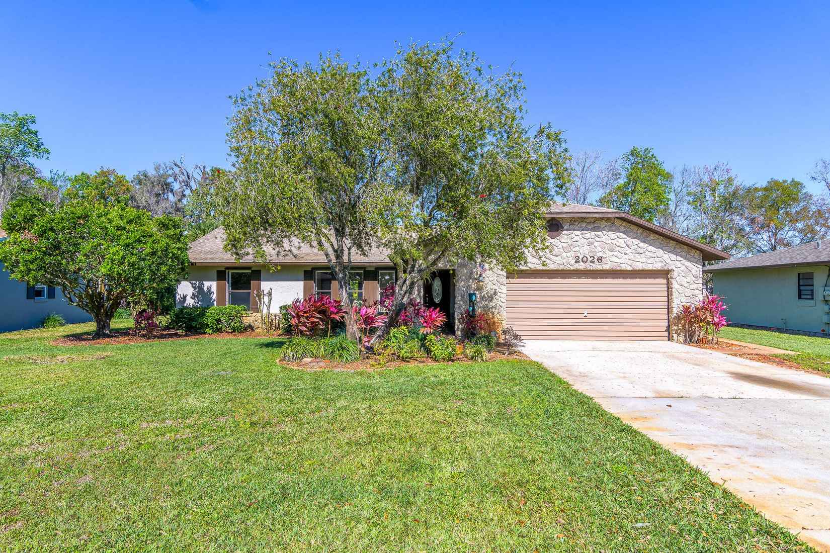 2026 King Richard Dr  