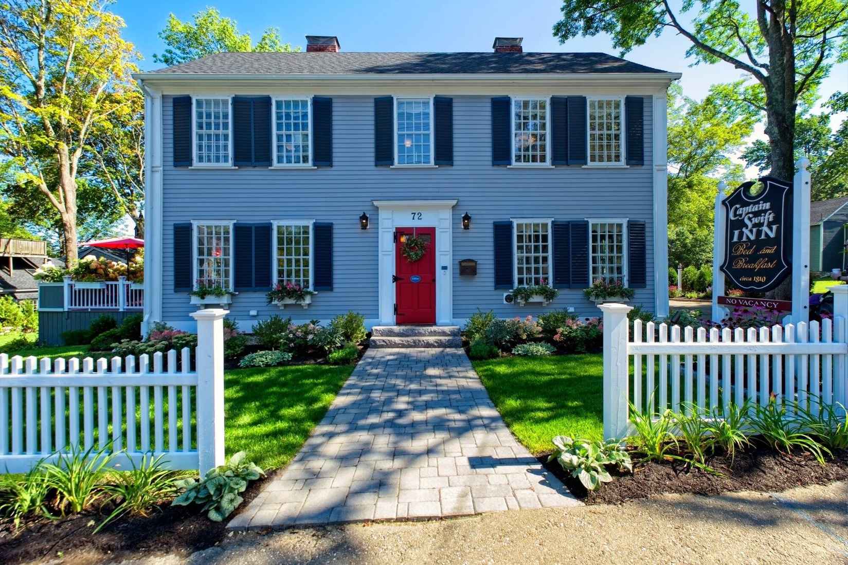 72 Elm St  