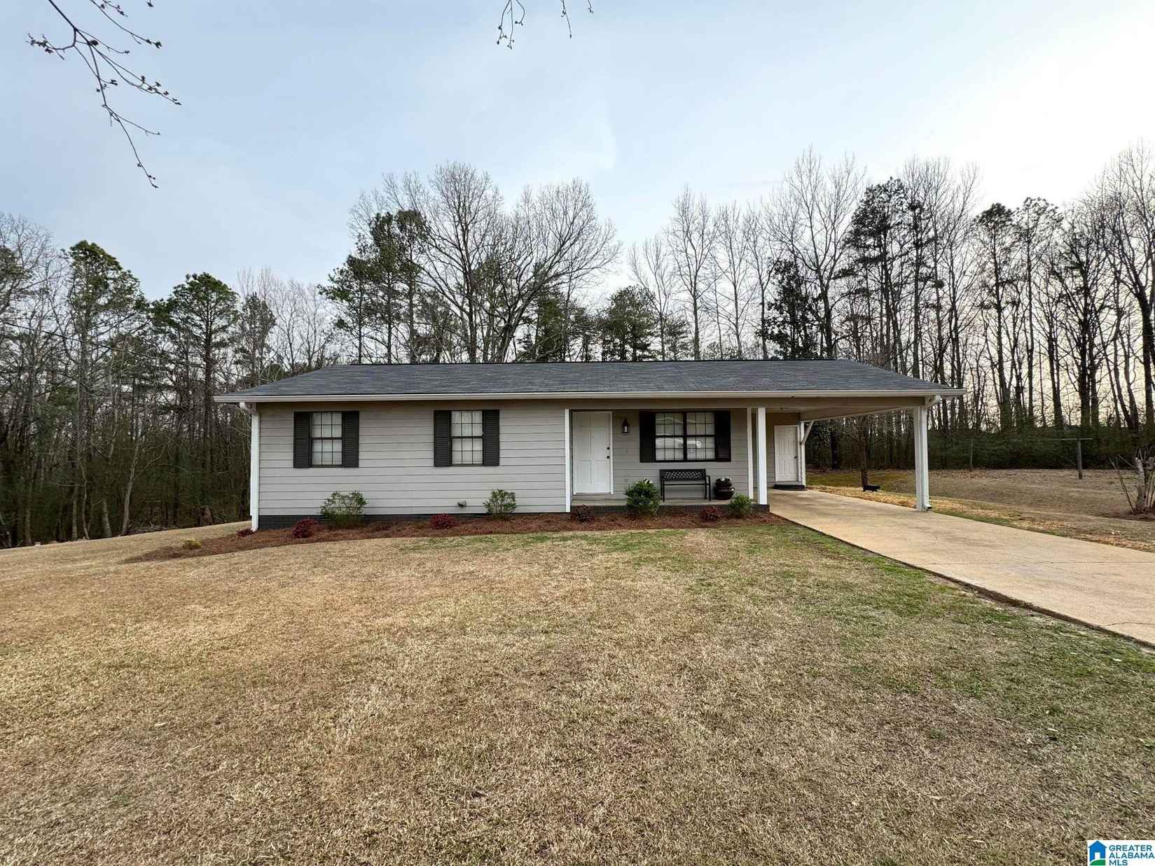 176 Mountain Breeze St  