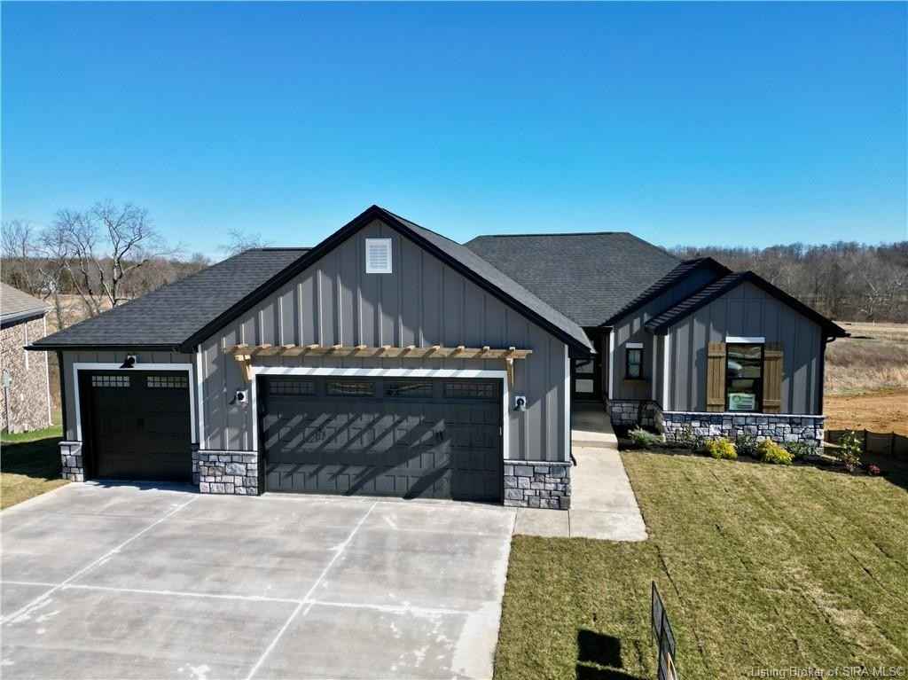 6018 Poplar Woods Dr  