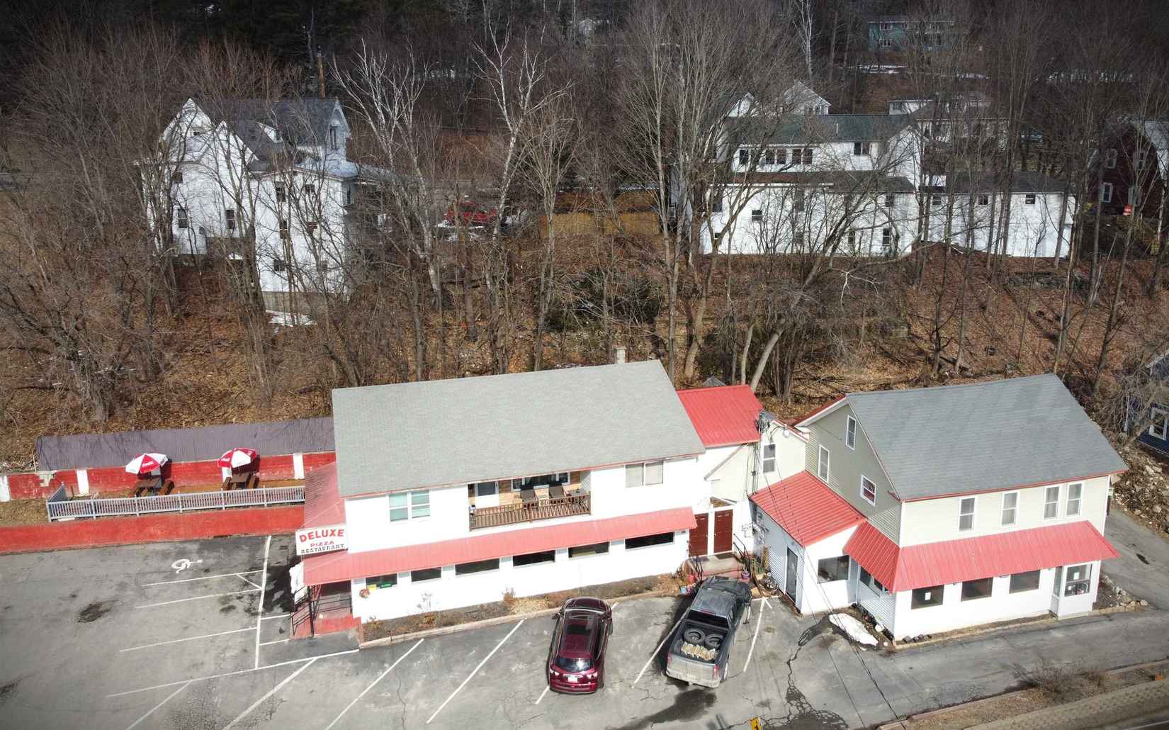 60-70 Mdw St  