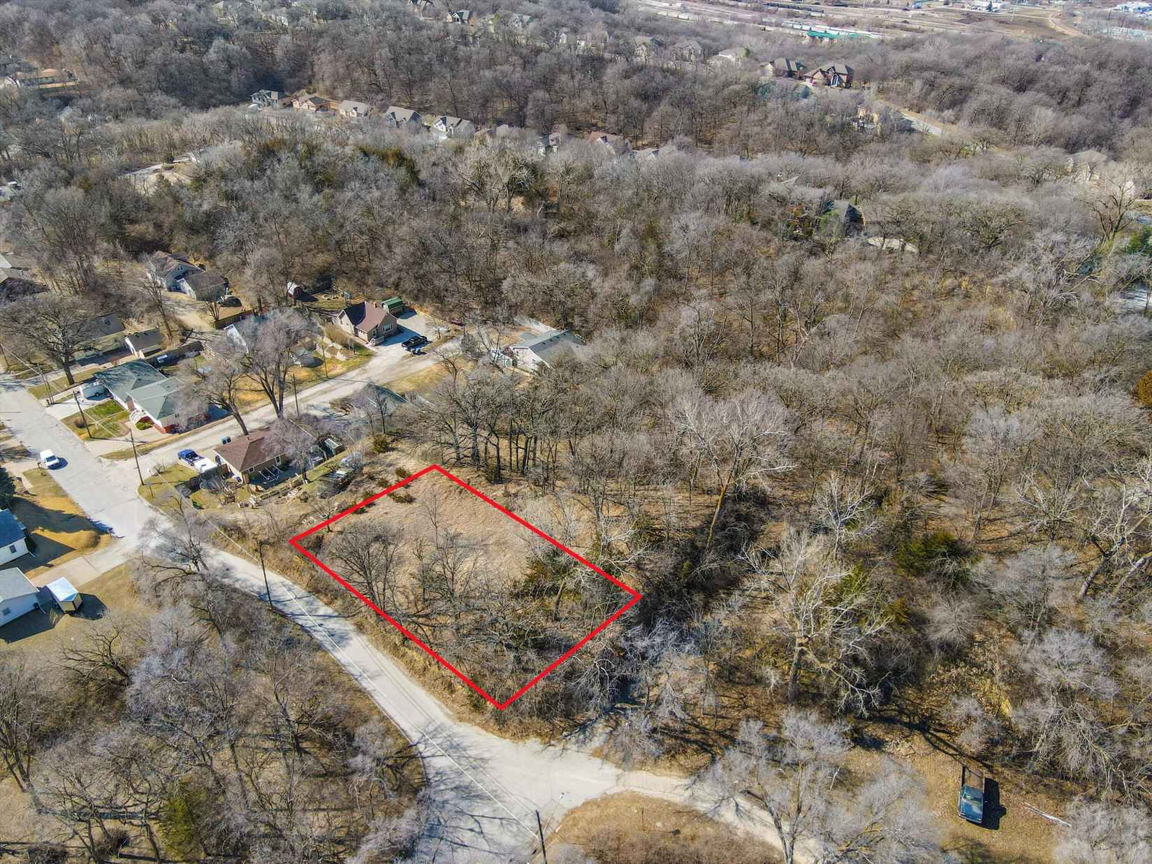 Lot 0006 E PIERCE St  