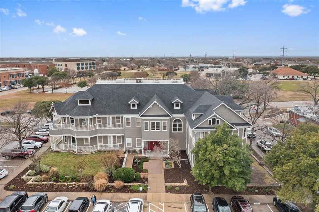 6800 Heritage Pkwy  