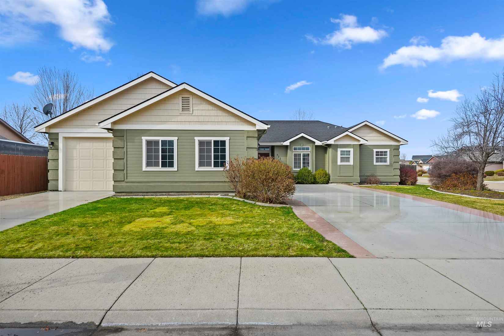 721 S Hydra Ave  